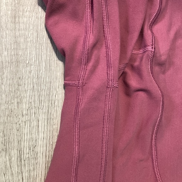 Lululemon align 25” size 6 - Picture 5 of 6